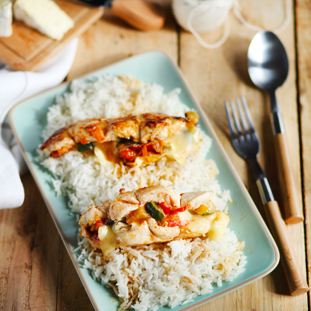 Blancs de poulet farcis à la ratatouille et au Minibri