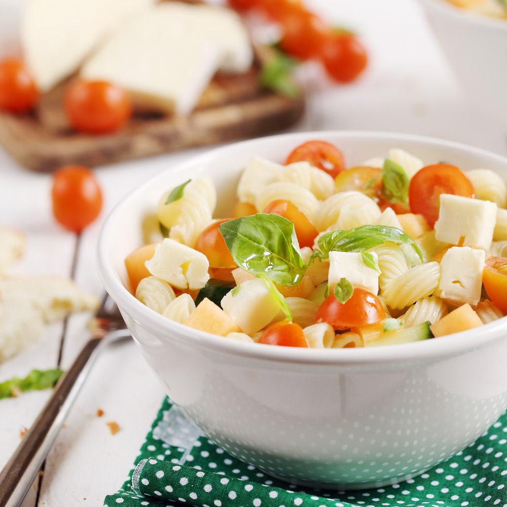 Salade de pâtes au Lingot Fleuri, melon et tomates